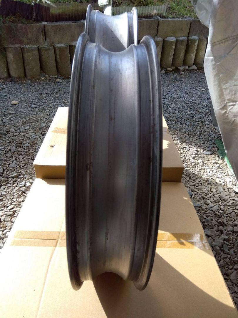 CB400SFNC42 前後ホイール