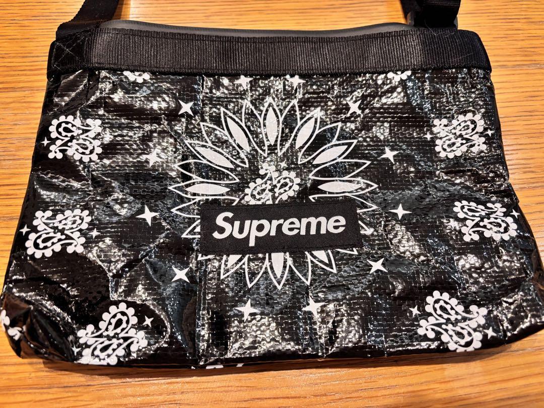 Supreme サコッシュ 黒 花柄