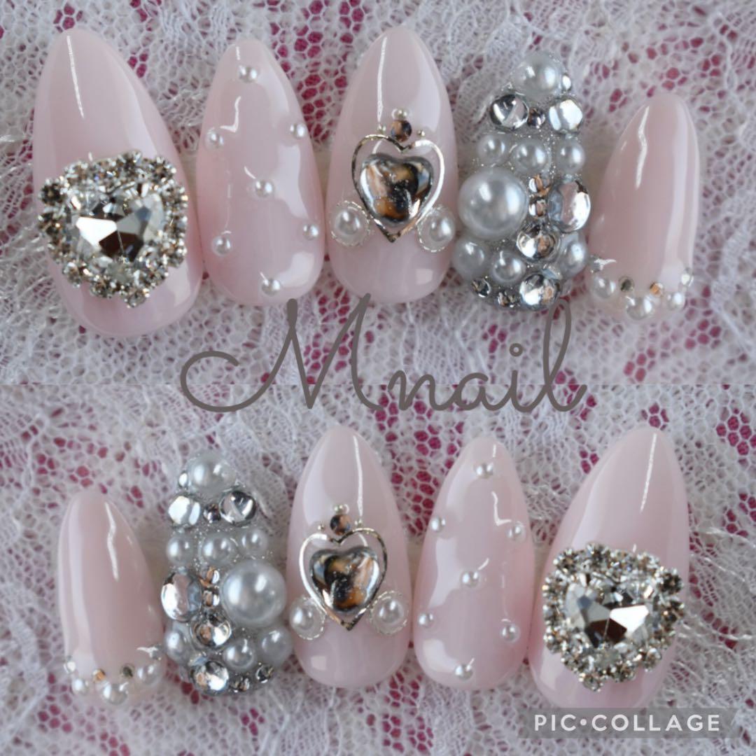 メルカリ キラキラハートネイル 韓国ネイル 量産型ネイル ネイルチップ 付け爪 2 000 中古や未使用のフリマ