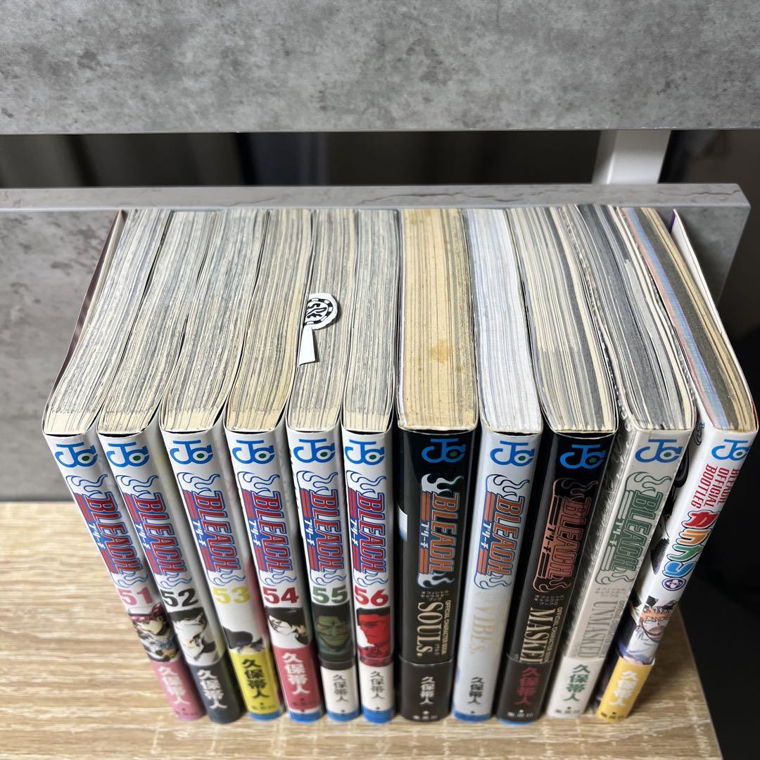 ブリーチ1〜65巻+ファンブック5冊 ブリーチ1〜65巻+ファンブック5冊 - メルカリ