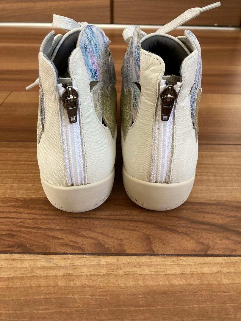 専門ショップ 新品未使用 ドナミス カットデザインレースアップ