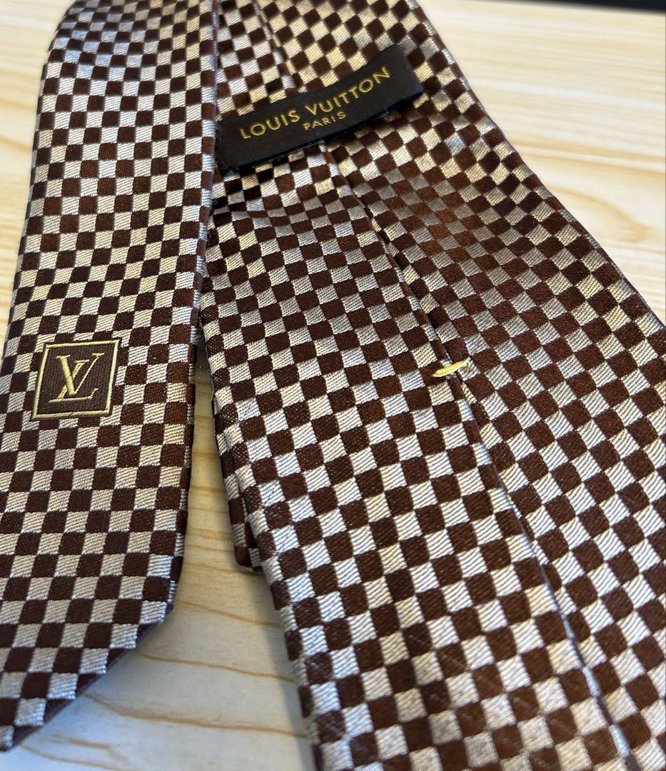 LOUIS VUITTON ルイヴィトン ネクタイ 赤 ハーロー モノグラム