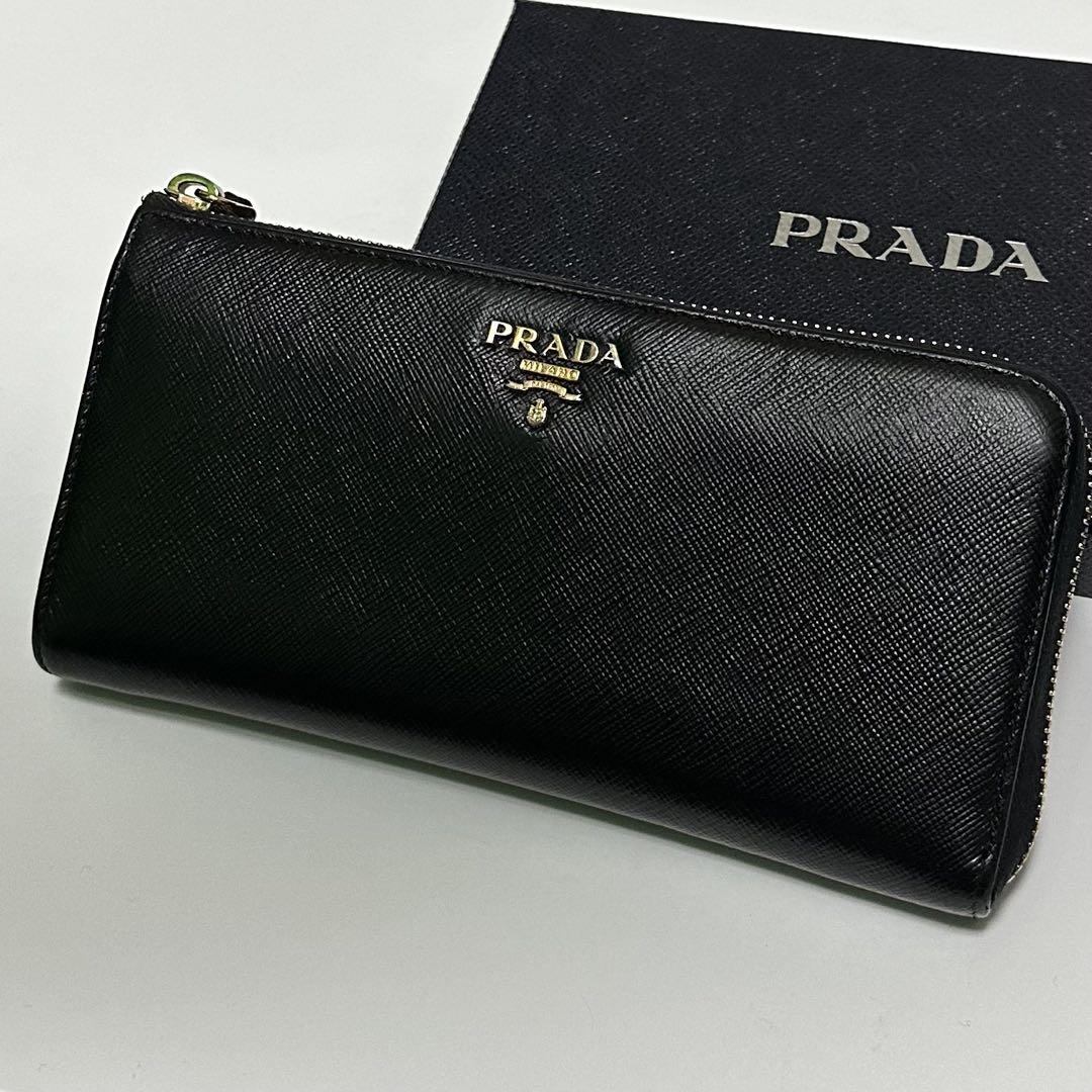 PRADA プラダ 長財布 ラウンドジップ ロゴ金具 サフィアーノ PRADA プラダ 長財布 ラウンドジップ ロゴ金具 サフィアーノ