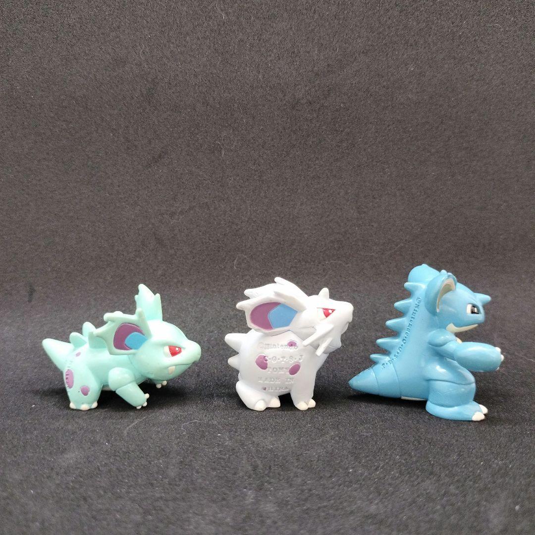 ポケモン　モンコレ　ニドランセット　初期 初期 希少 ポケモン モンコレ ニドラン♀ ニドリーナ ニドクイン