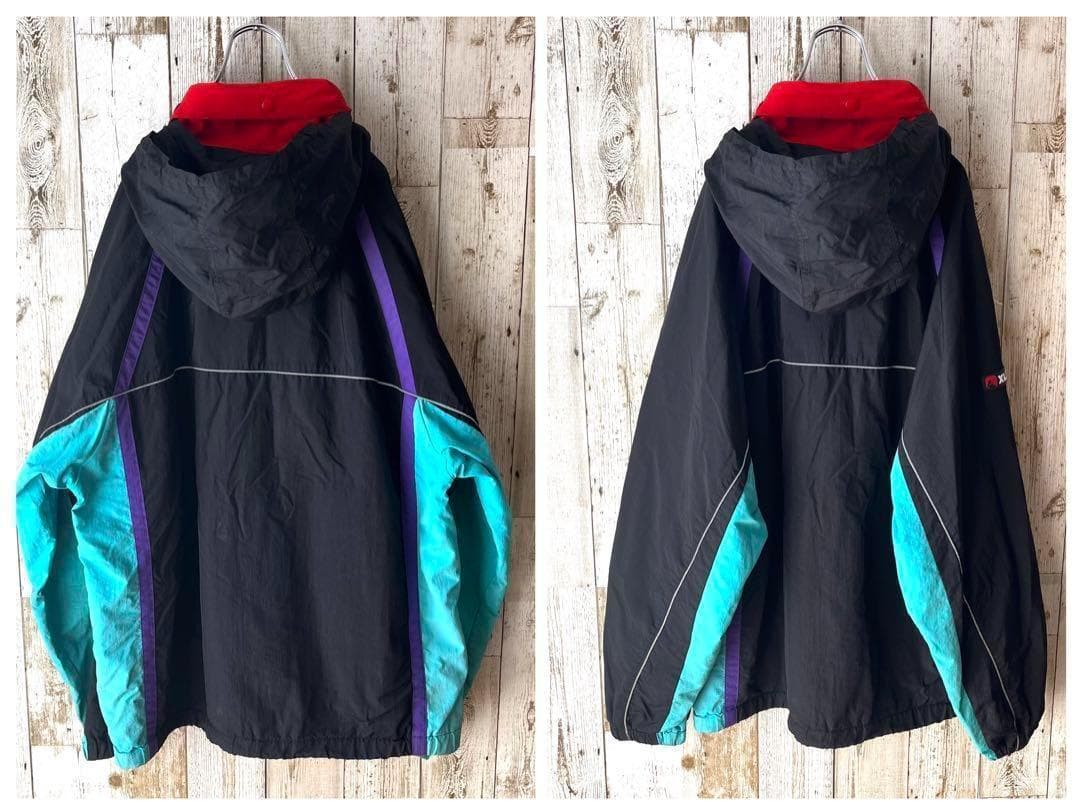 【神デザイン】X-LARGE ナイロンジャケット 刺繍 フード収納 マルチカラー 神デザイン】X-LARGE ナイロンジャケット 刺繍 フード収納