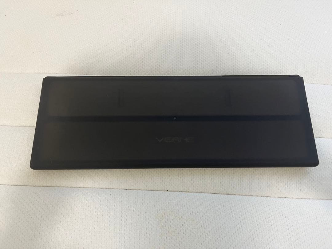 VERNE 折りたたみテーブル