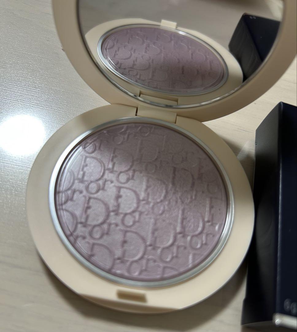 DIOR ディオールスキン フォーエバー ルミナイザー003 ライラックマニア