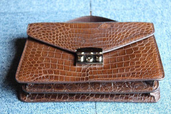クラッチバッグ★ロコダイルハンドバック★金具シルバー色