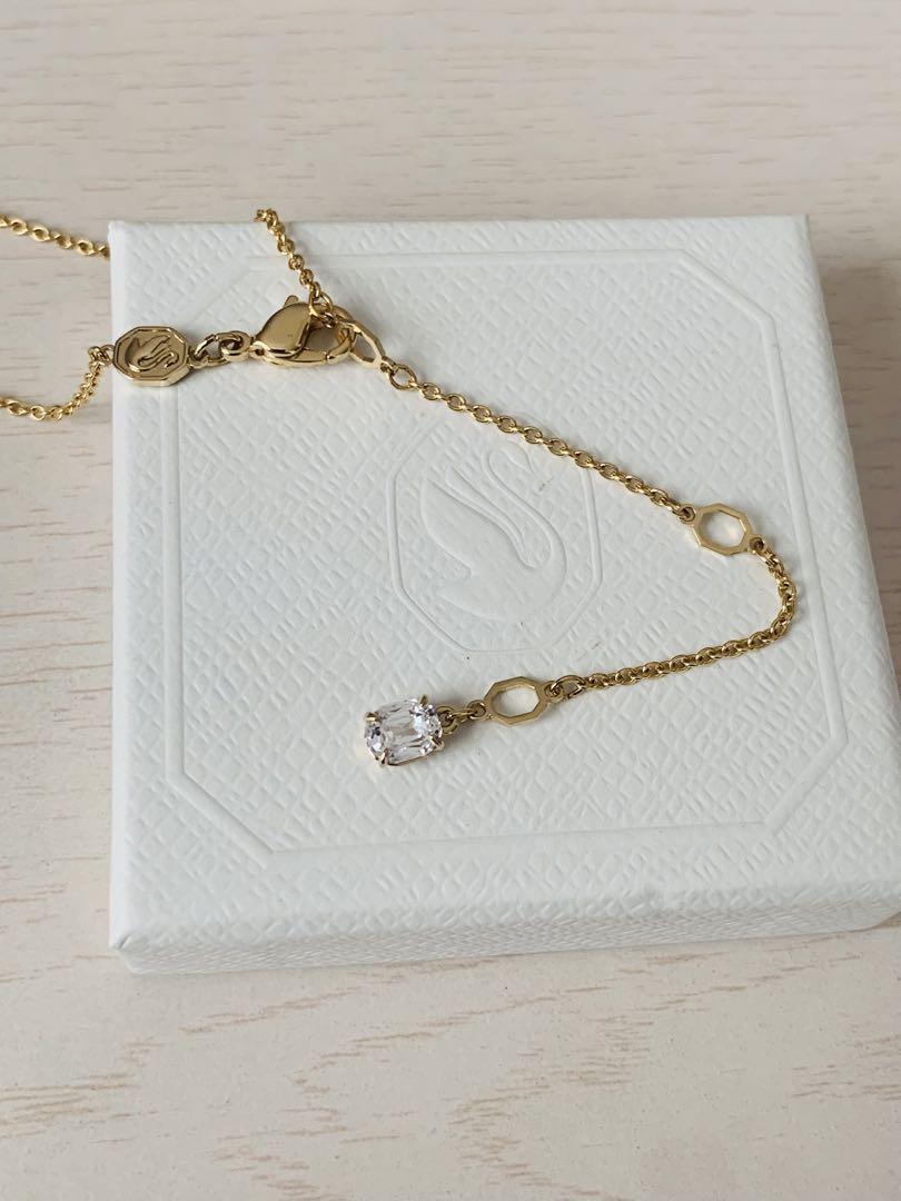 スワロフスキーSwarovski Imberペンダント ラウンドカット ゴールド