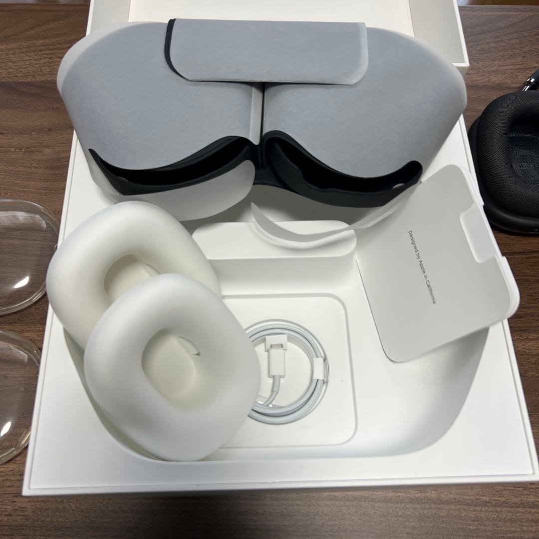 美品 AirPods Max エアポッツマックス スペースグレー スタンド 付き 美品 AirPods Max エアポッツマックス スペースグレー スタンド 付き
