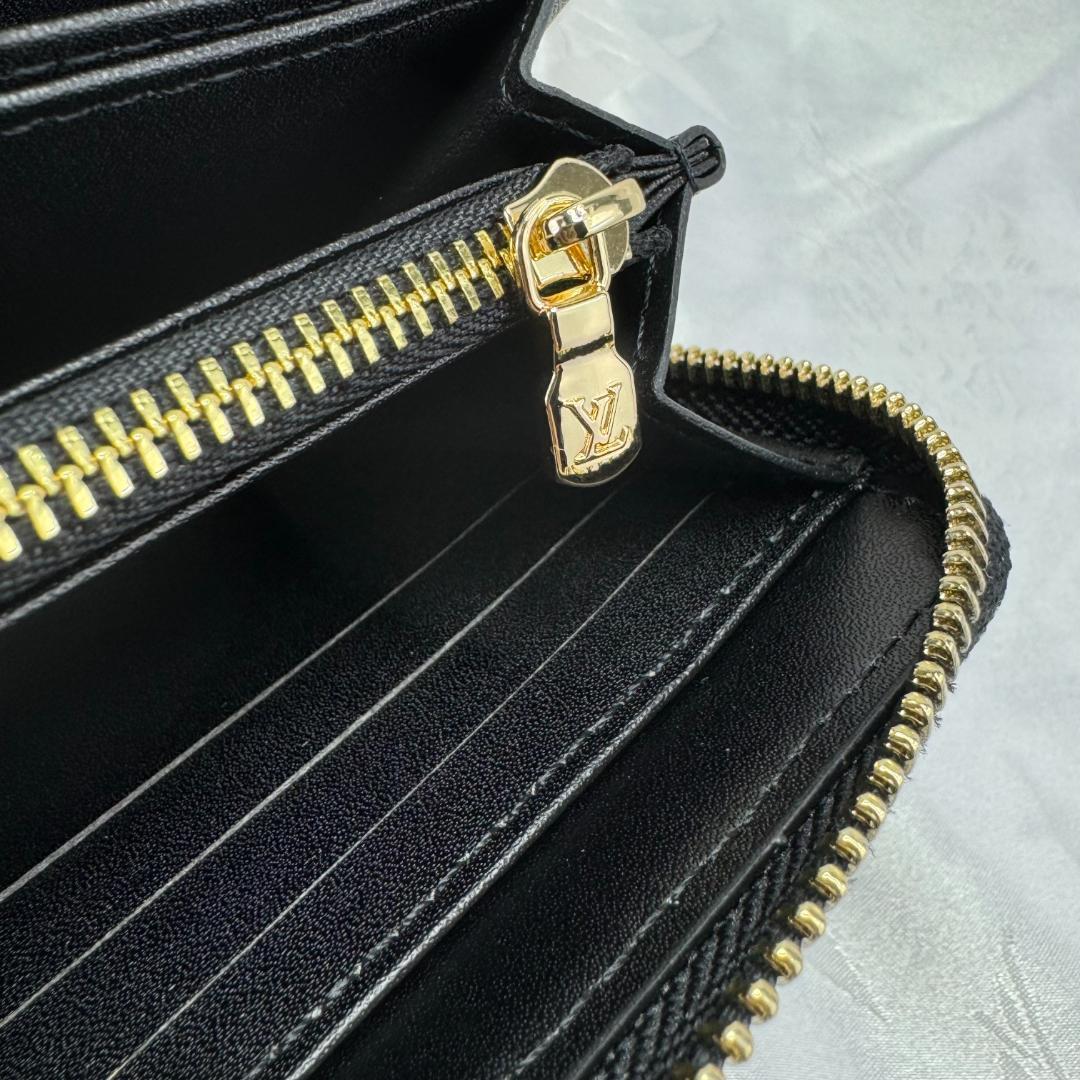 Louis Vuitton 長財布 ブラック/ホワイト 極美品⭐️Louis Vuitton 大人気モノグラム長財布 ブラック