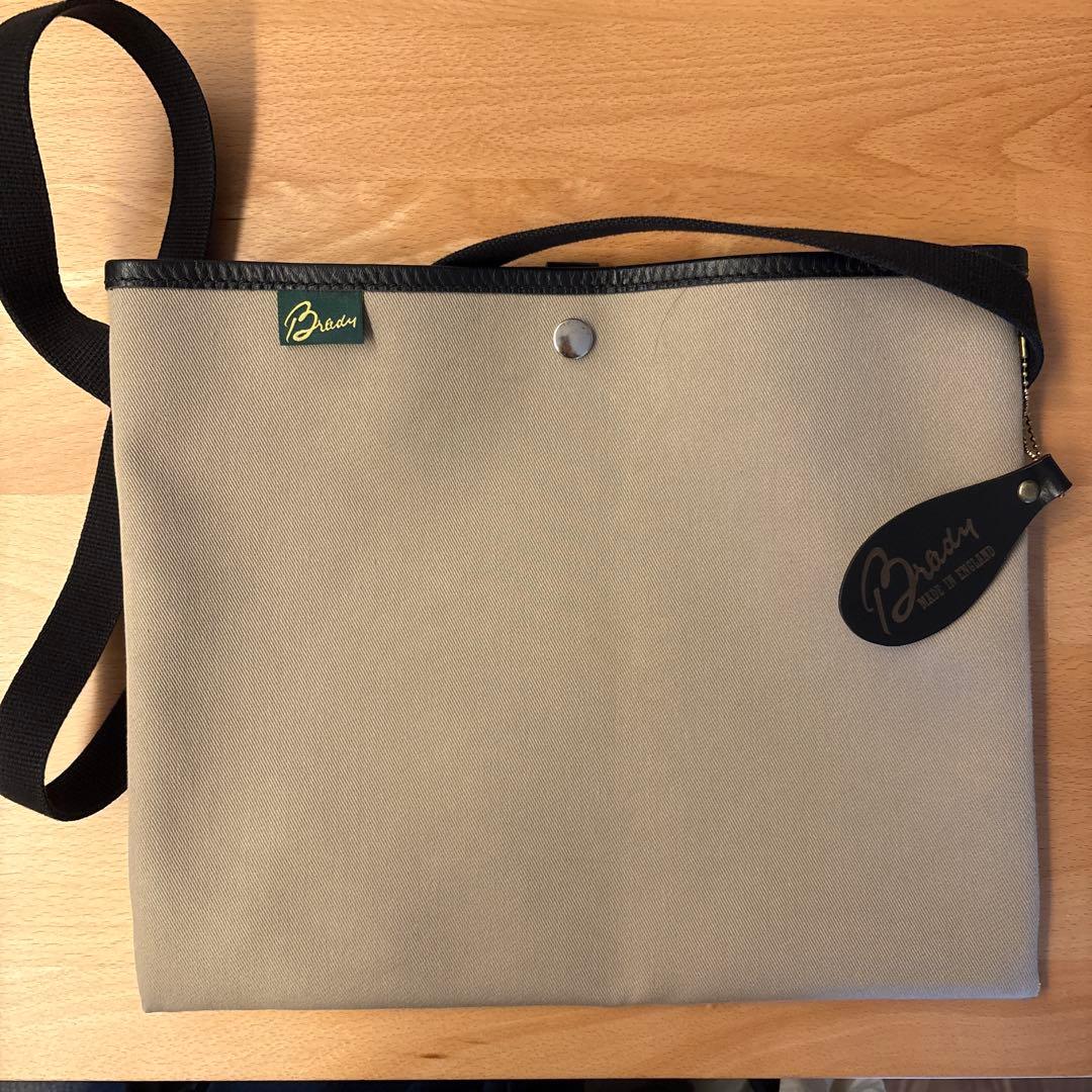 ブレディ ショルダーバッグBRADY