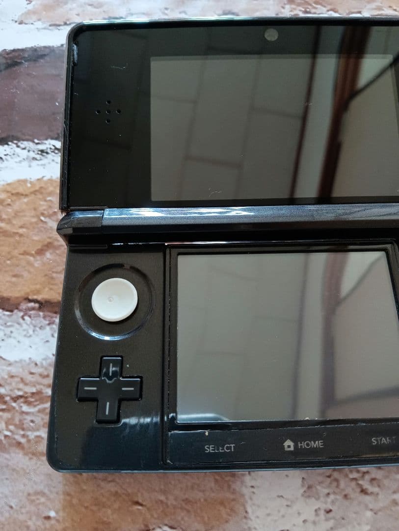 Nintendo 3DS 本体 ブラック 充電器無 Nintendo 3DS 本体 ブラック 充電器無