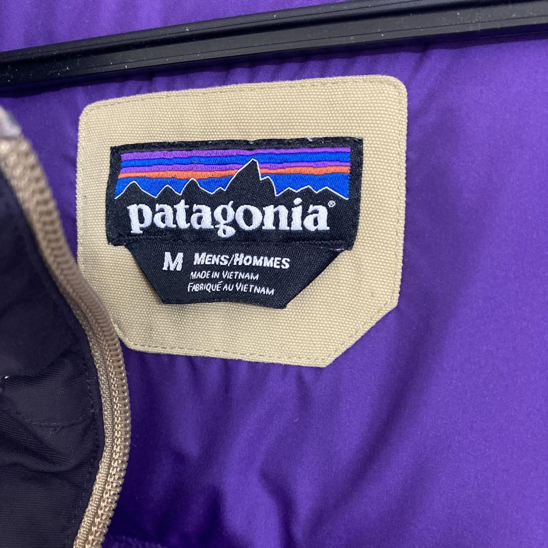 patagonia ダウンベスト ベージュ・ネイビー