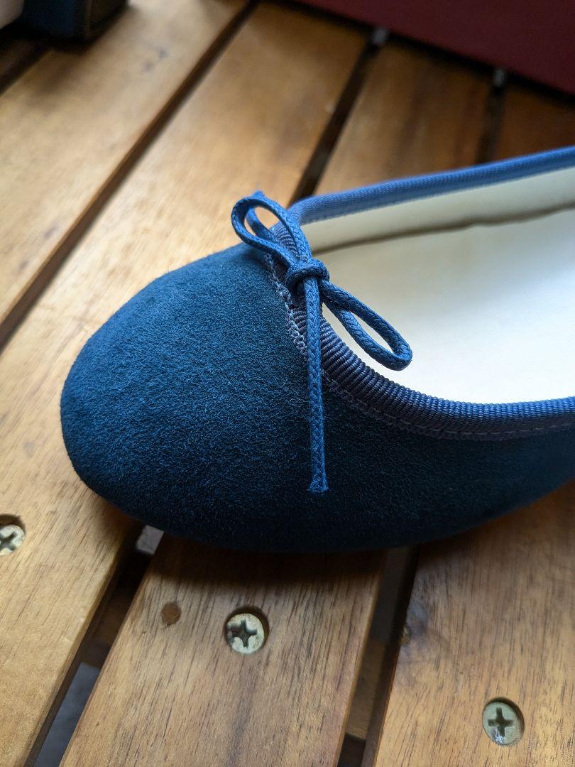 rｅｐｅｔｔｏ 青 スエード バレエシューズ 低ヒール