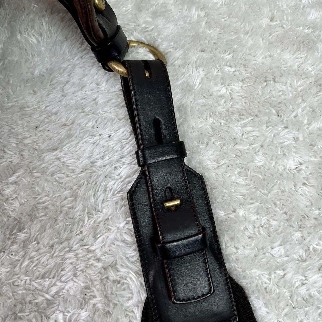 ★ BALLY