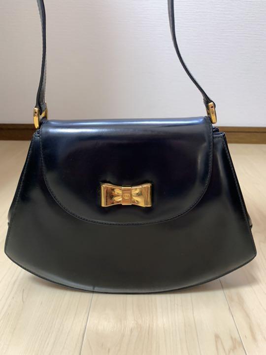 GUCCI グッチ ショルダーバッグ 黒 レザー レディース