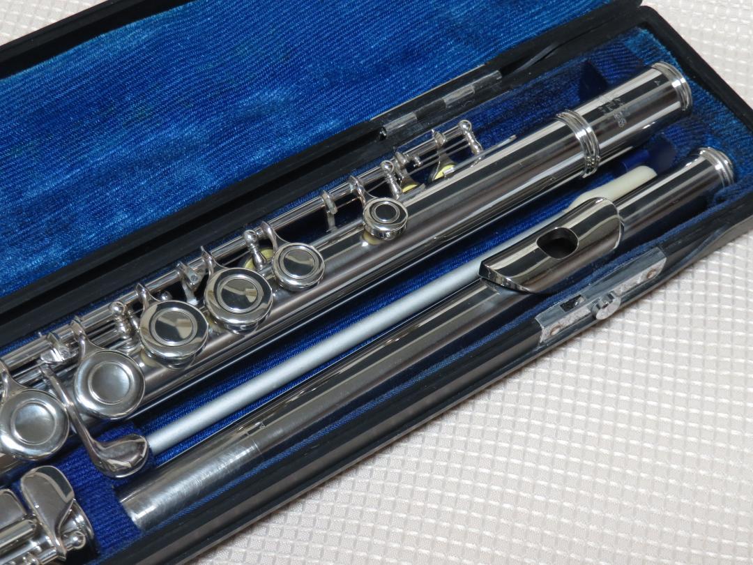 売上実績NO.1 全タンポ＆ヘッド・コルク交換済 フルート Nikkan YFL-23 Eメカ付き 管楽器・吹奏楽器