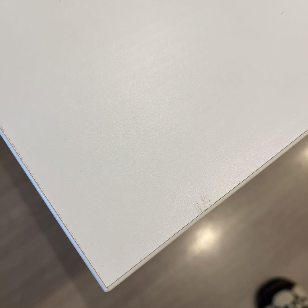 IKEA トロッテン デスク 120 × 70cm - メルカリ