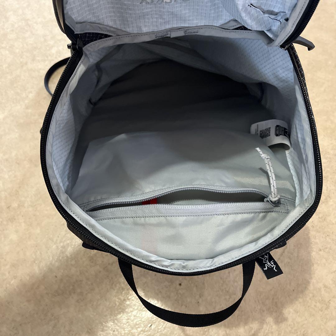 アークテリクス コンシール15 ARC’TERYX Konseal 15 黒