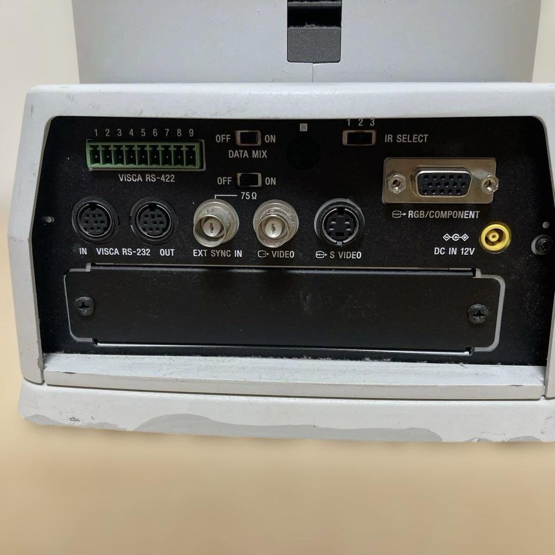 ソニー 旋回型hd 3cmosカラービデオカメラ BRC-Z700 通電確認