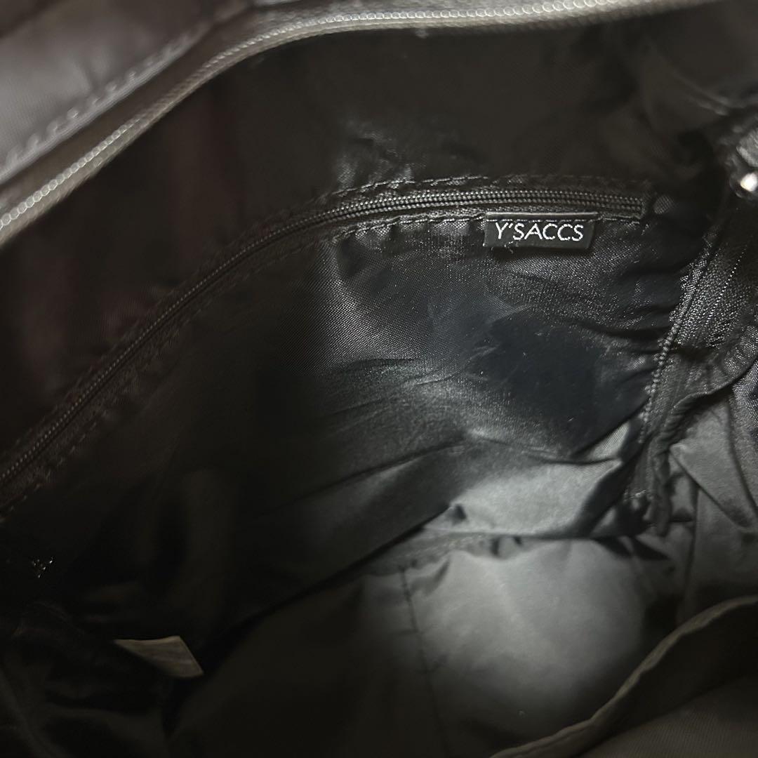 Y’SACCS イザック　ダブルホックポケットデイパック　ナイロン　黒　ブラック