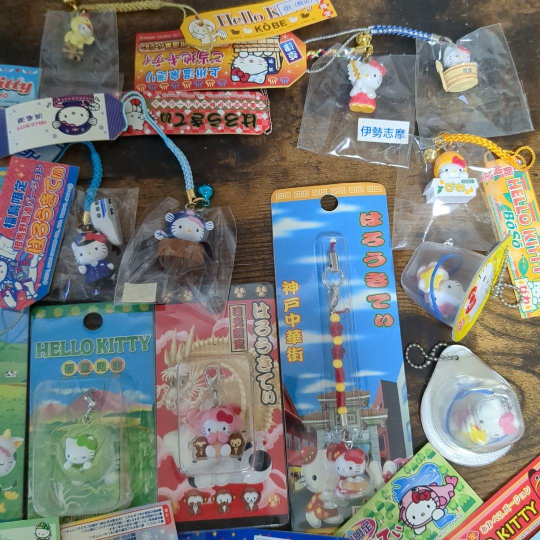 ご当地キティちゃん ストラップまとめ売り - メルカリ