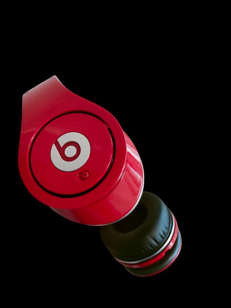 Beats by Dr. Dre レッドヘッドホン Beats by Dr. Dre レッドヘッドホン