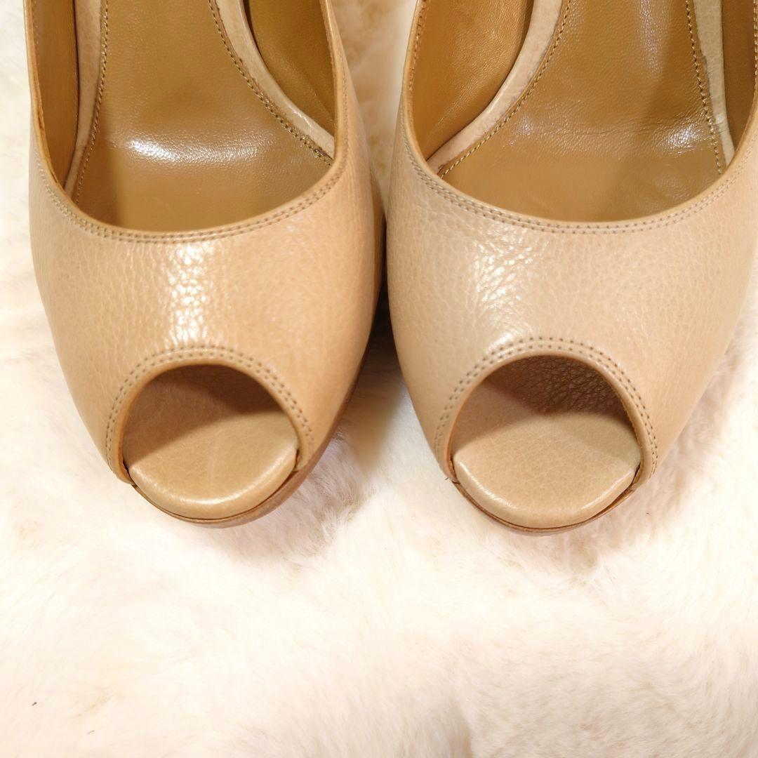 Gianvito Rossi ジャンヴィトロッシ レザーパンプス ベージュ