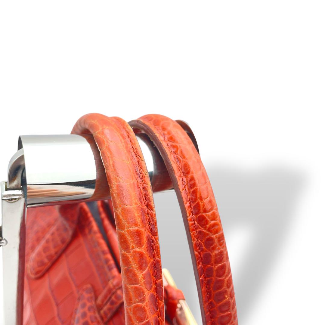 美品 Longchamp ロンシャン ハンドバッグ クロコ型押し レッド