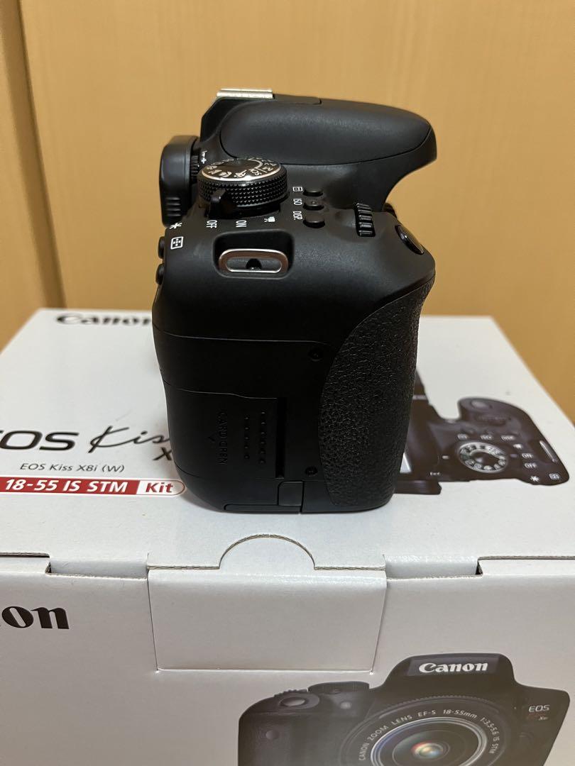 CANON キャノン EOS Kiss X8i zoomレンズセット 美品】キャノン Canon EOS Kiss X8i レンズキット