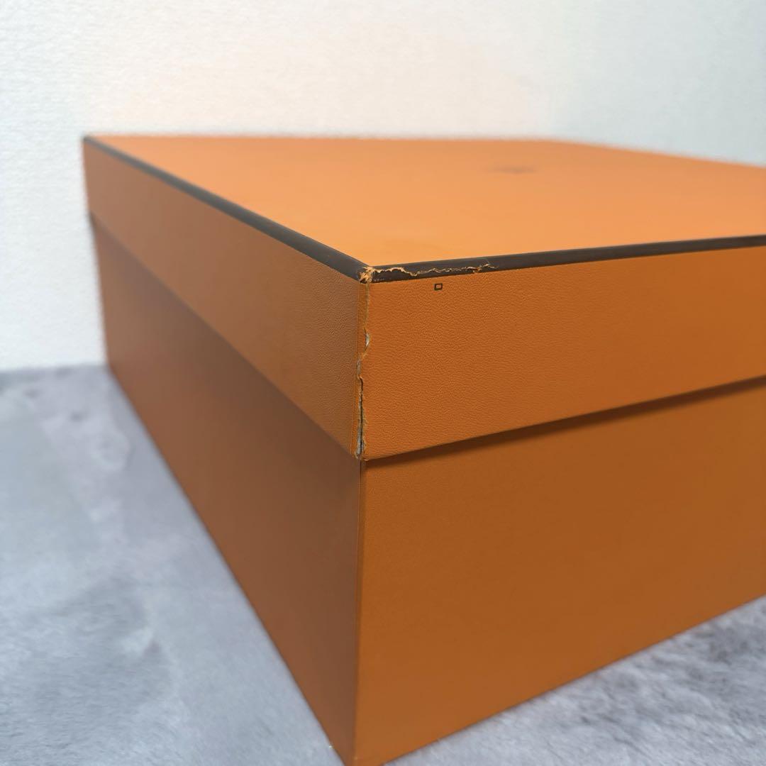 【美品】【一箇所破れ】HERMES エルメス　バーキン30空箱 正方形 美品】【一角破れあり】HERMES エルメス バーキン30空箱 正方形