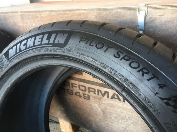 低価100%新品 ミシュラン 245 40ZR17 2本セット Kw5OE-m22182329532 パイロットスポーツ4 爆買い定番