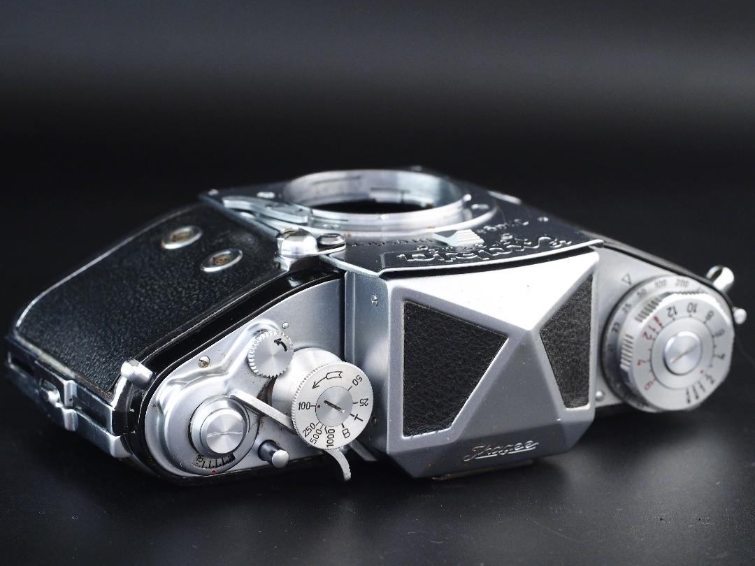 EXAKTA VAREX lla ボディ Ihagee