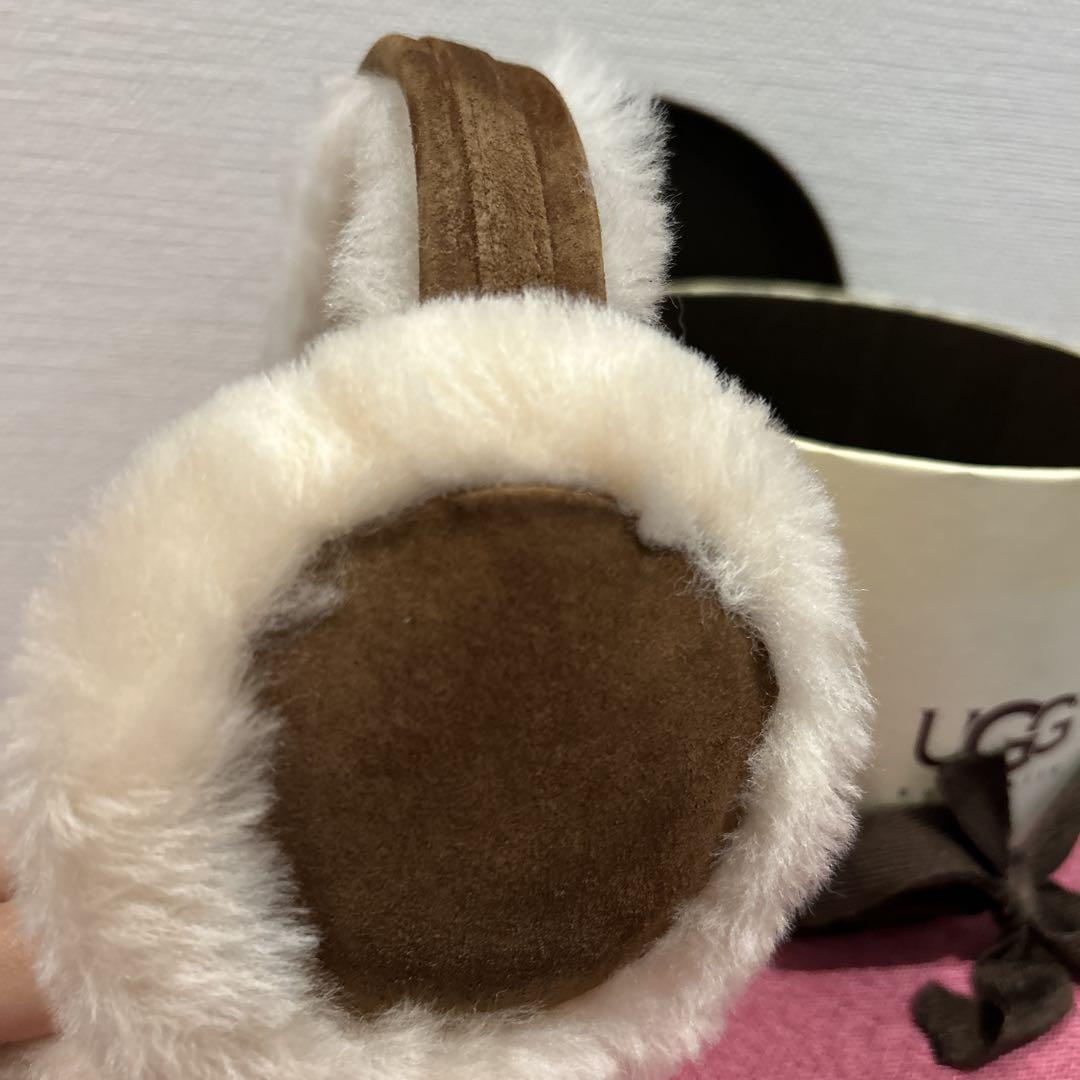 新品未使用　UGG イヤーマフ ブラウン・ホワイト