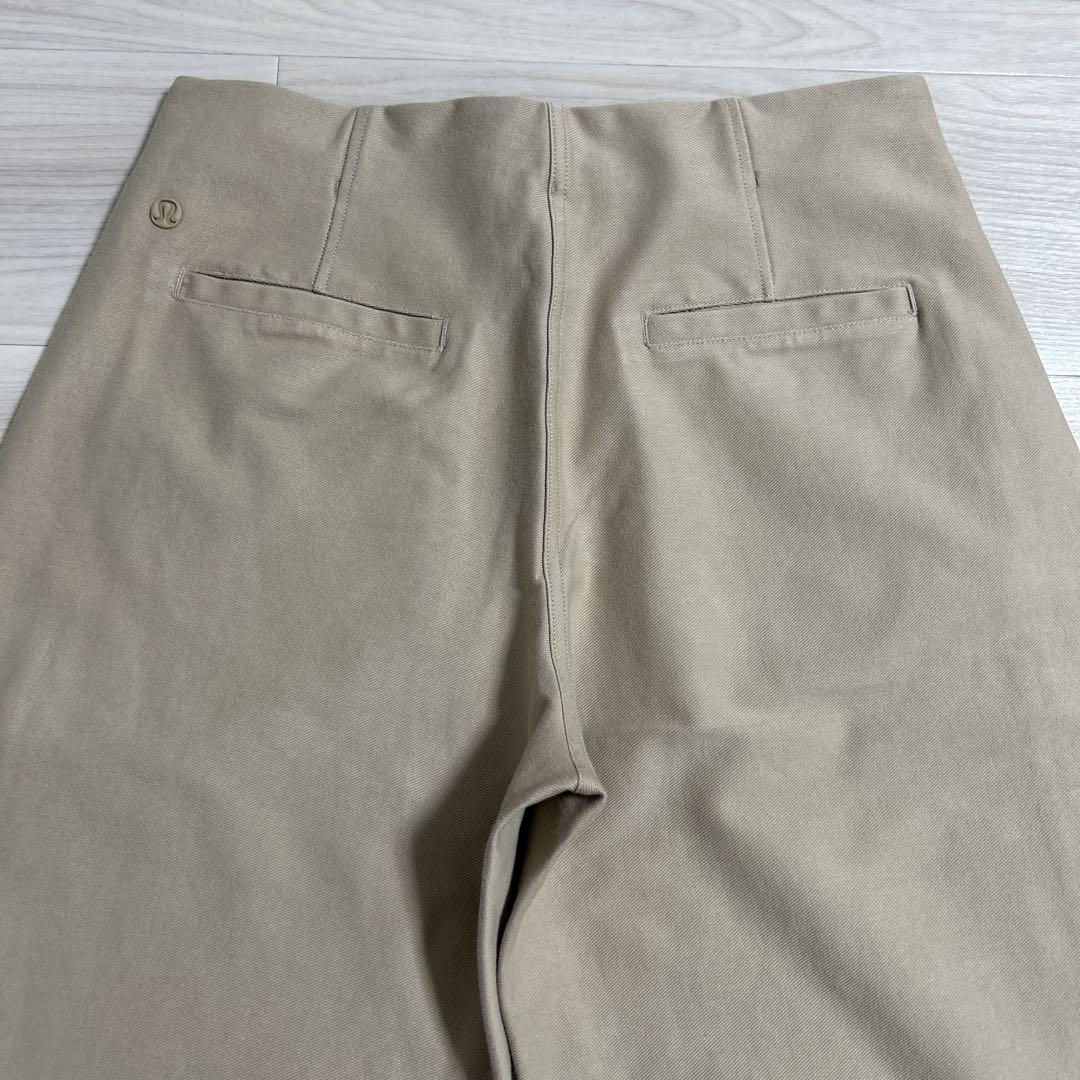 ルルレモン Utilitechストレート ミッドライズ クロップドパンツ M