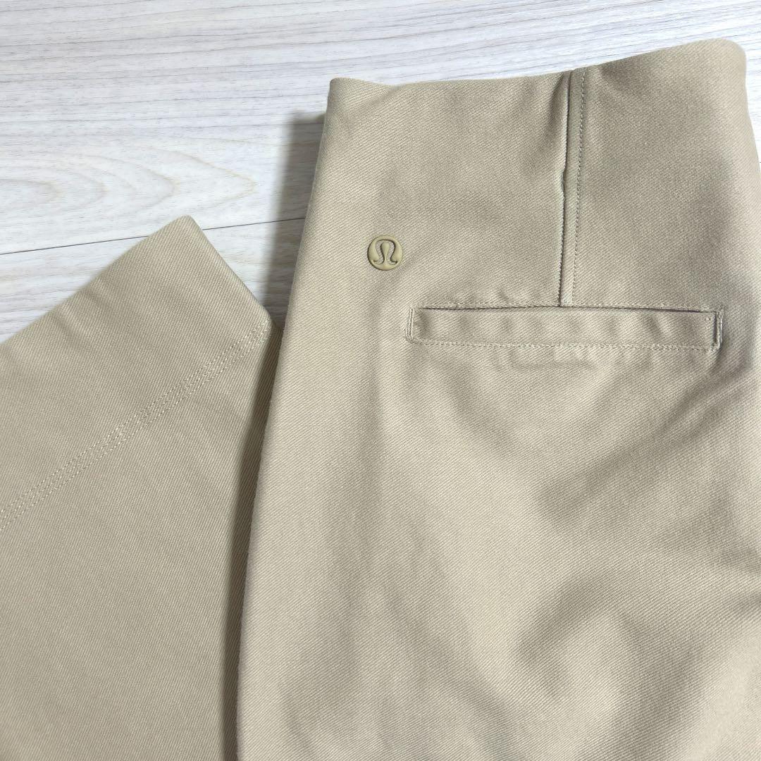 ルルレモン Utilitechストレート ミッドライズ クロップドパンツ M