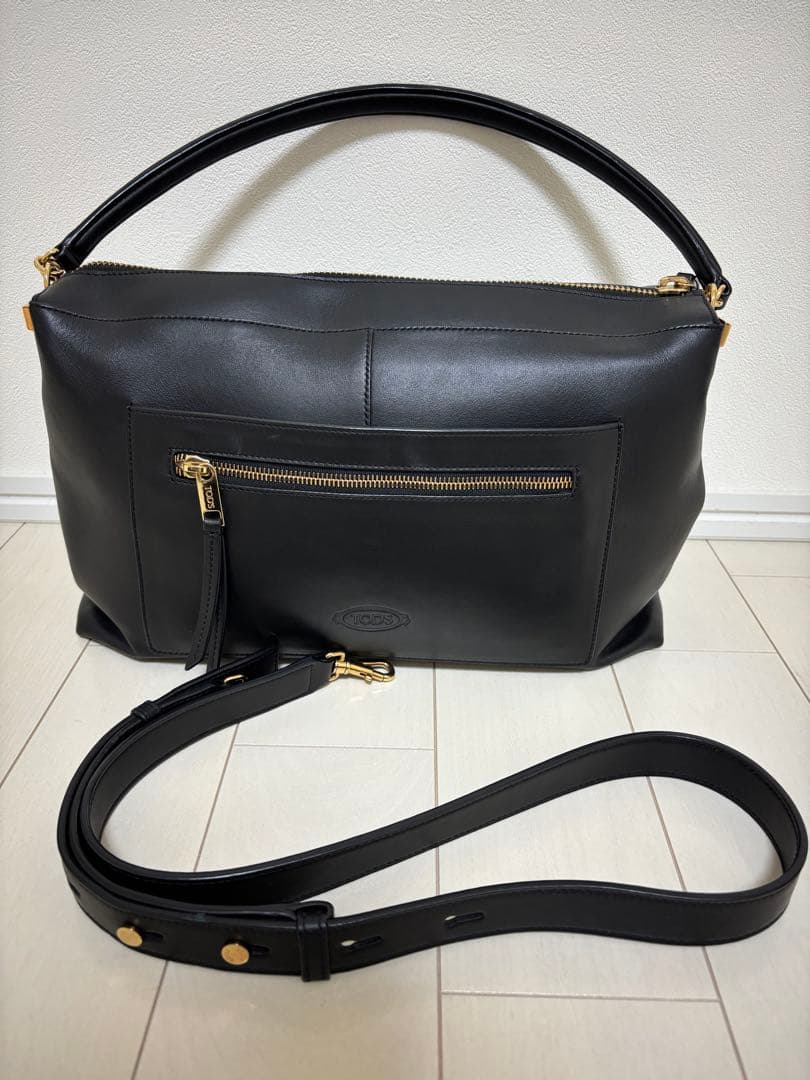 トッズ　Tod's 鞄　Tケース　2way 黒　ブラック