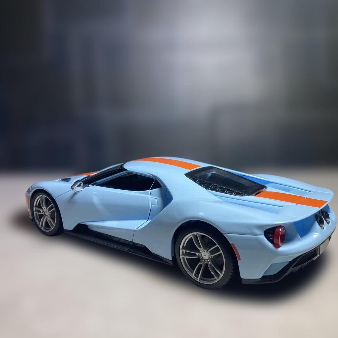 マイスト　Maisto 2017 Ford GT 1-18ミニカー