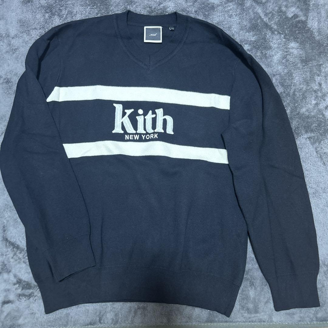 Kith Women Verone V-Neck Sweater ロゴ 黒
