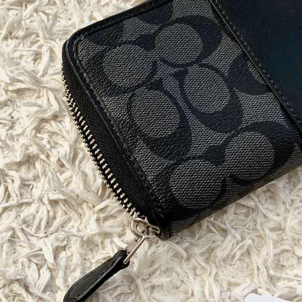 COACH　コーチ　長財布　オールレザー　シグネチャー　黒　ロゴ　ラウンドジップ 新品 コーチ COACH 長財布 ラウンドジップ シグネチャー 黒 ブラック