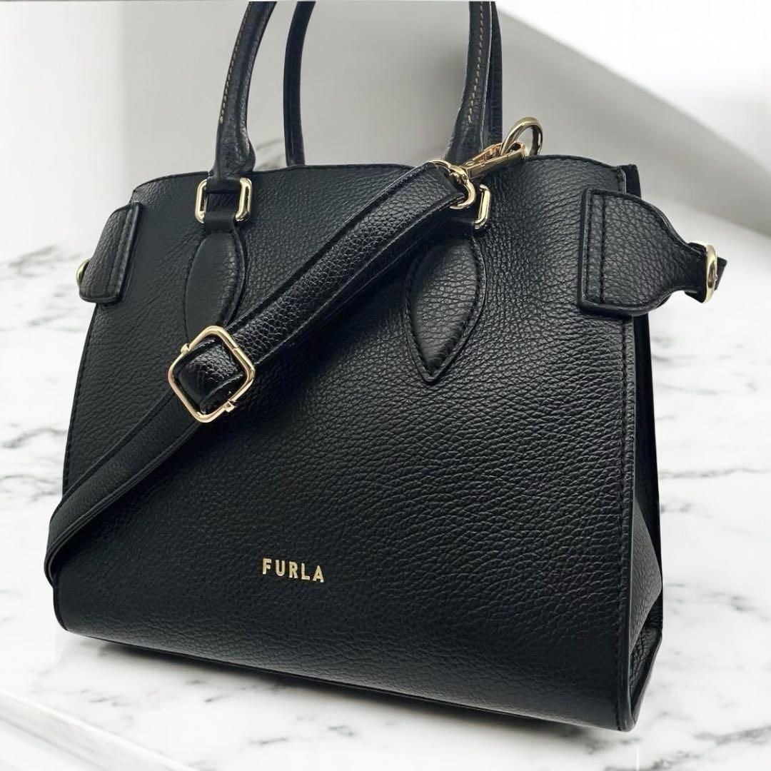 フルラ　FURLA レザー　ハンドバッグ　233 フルラ FURLA ハンドバッグ ショルダーバッグ 黒 ブラック