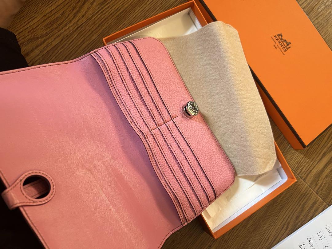 HERMES ピンク 二つ折り財布