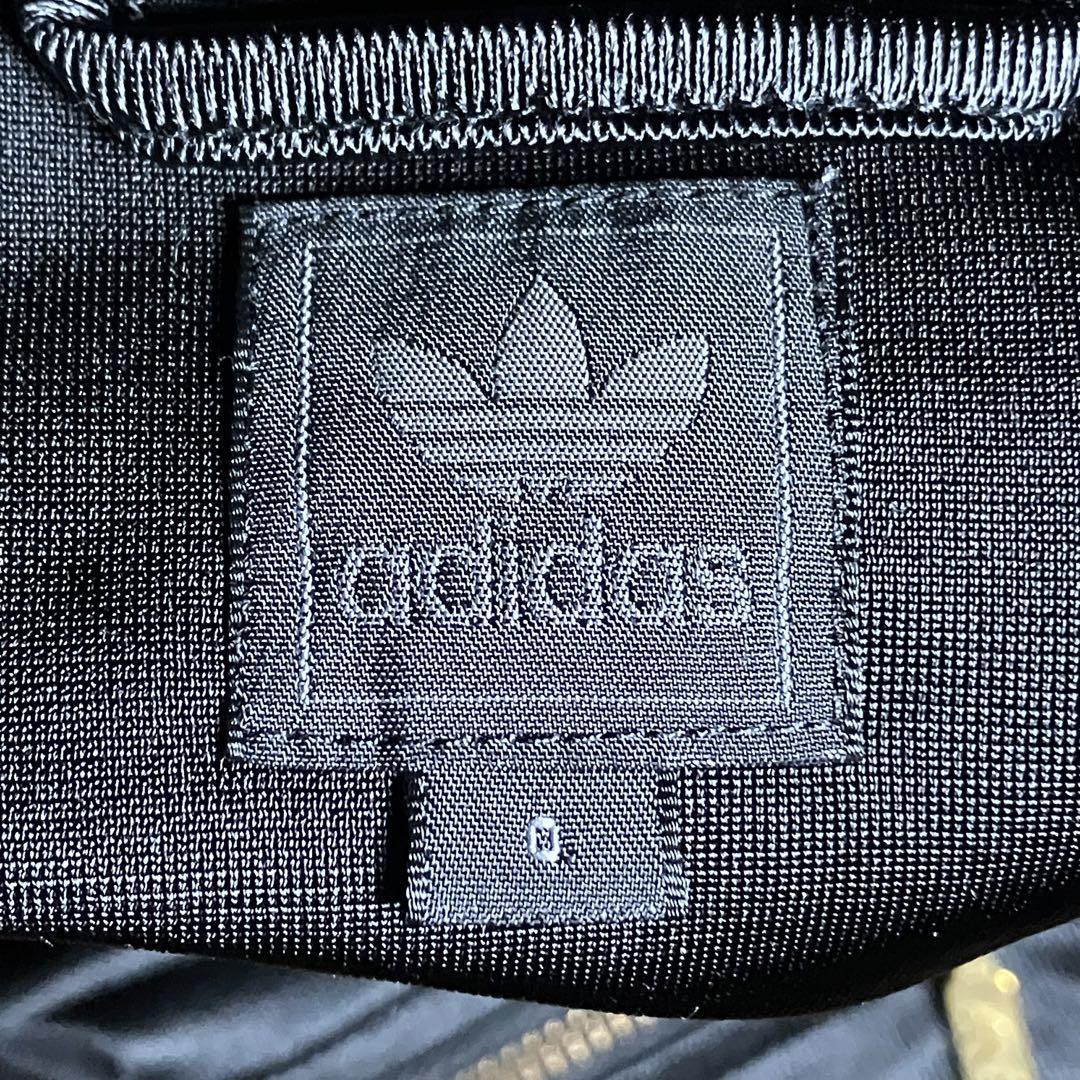 adidas トラックジャケット　ジャージ　光沢　ラグラン　黒　ゴールド　XL程