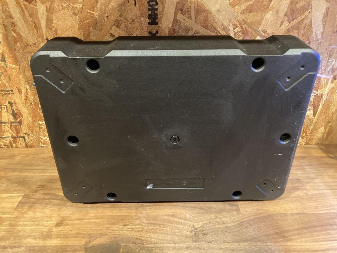 キッカー　パワードサブウーファー　kicker アンプ　スピーカー　46HS10