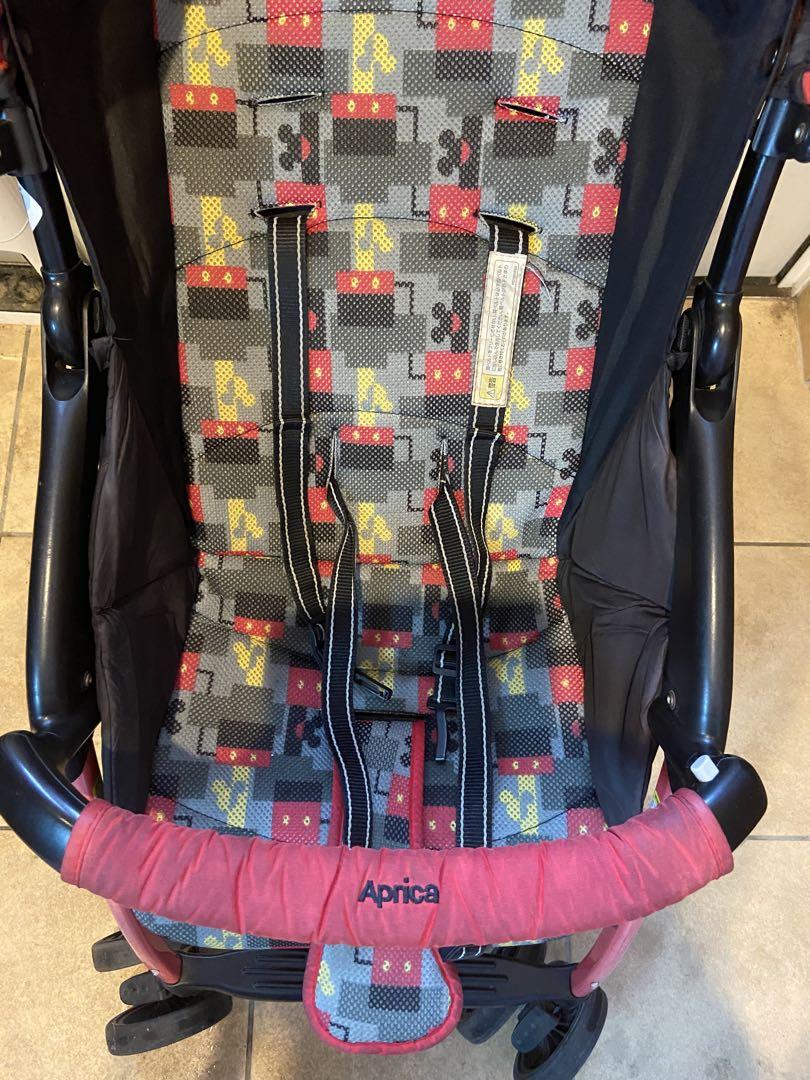 アップリカAprica ベビーカーＢ型 ミッキー マジカルエアープラス軽量バギー