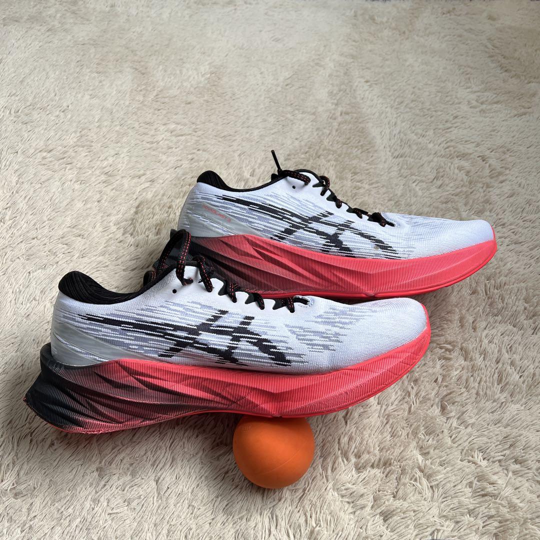 アシックス　asics ランニングシューズ ノヴァブラスト3     27.5