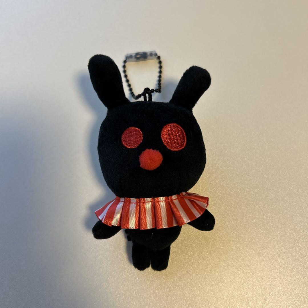 香取慎吾 くろうさぎキーホルダー ツアーグッズ - メルカリ