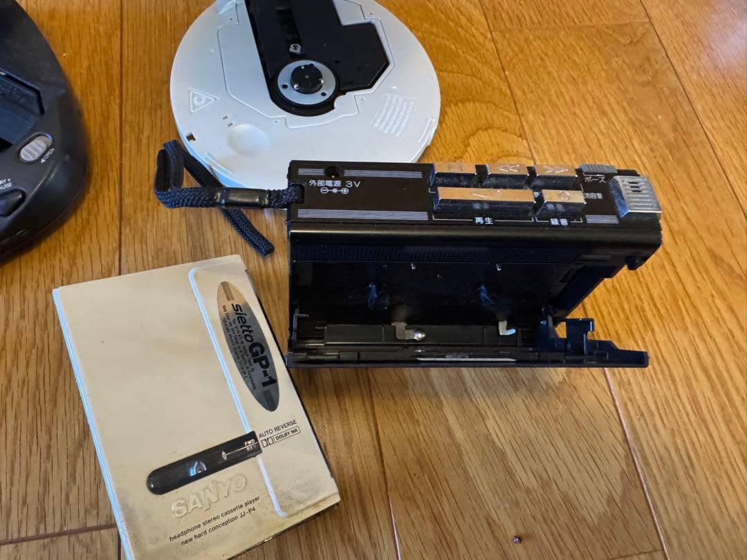 ポータブルCD プレーヤー MD カセットテープ panasonic まとめて ポータブルCD プレーヤー MD カセットテープ panasonic まとめて