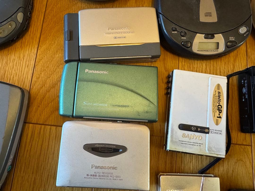 ポータブルCD プレーヤー MD カセットテープ panasonic まとめて ポータブルCD プレーヤー MD カセットテープ panasonic まとめて